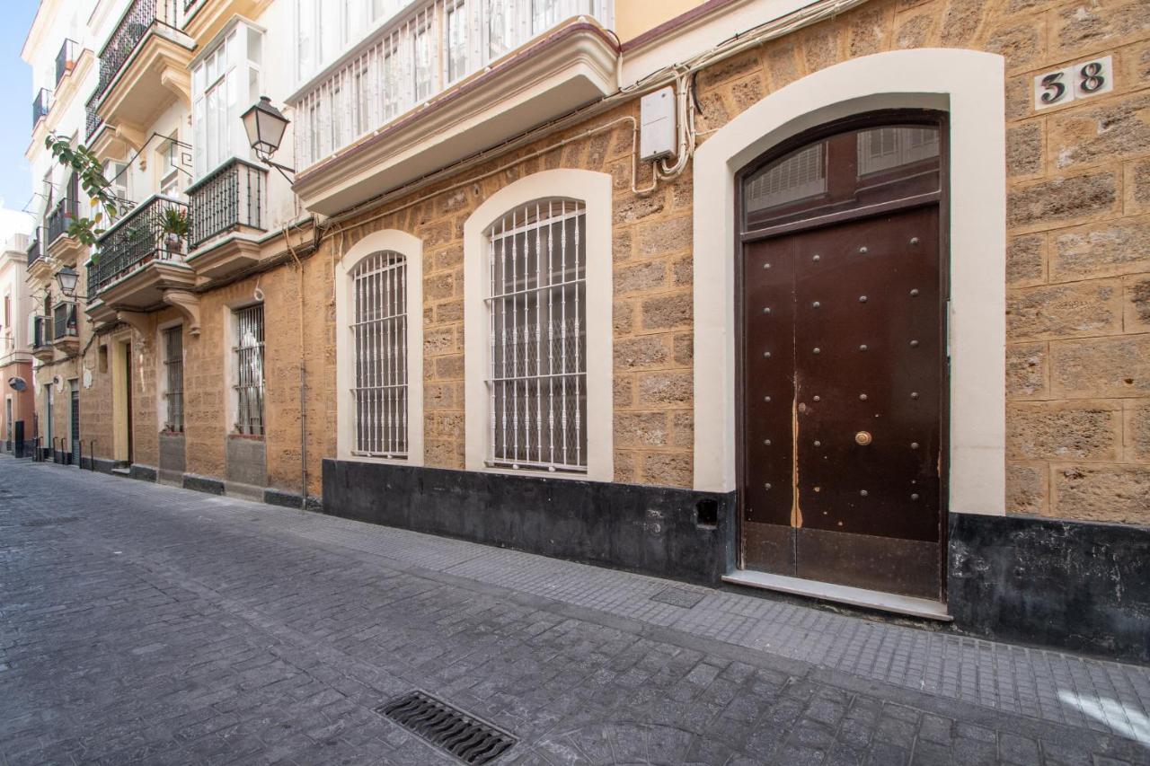 Apartamento Ooh La La Cadiz Bagian luar foto